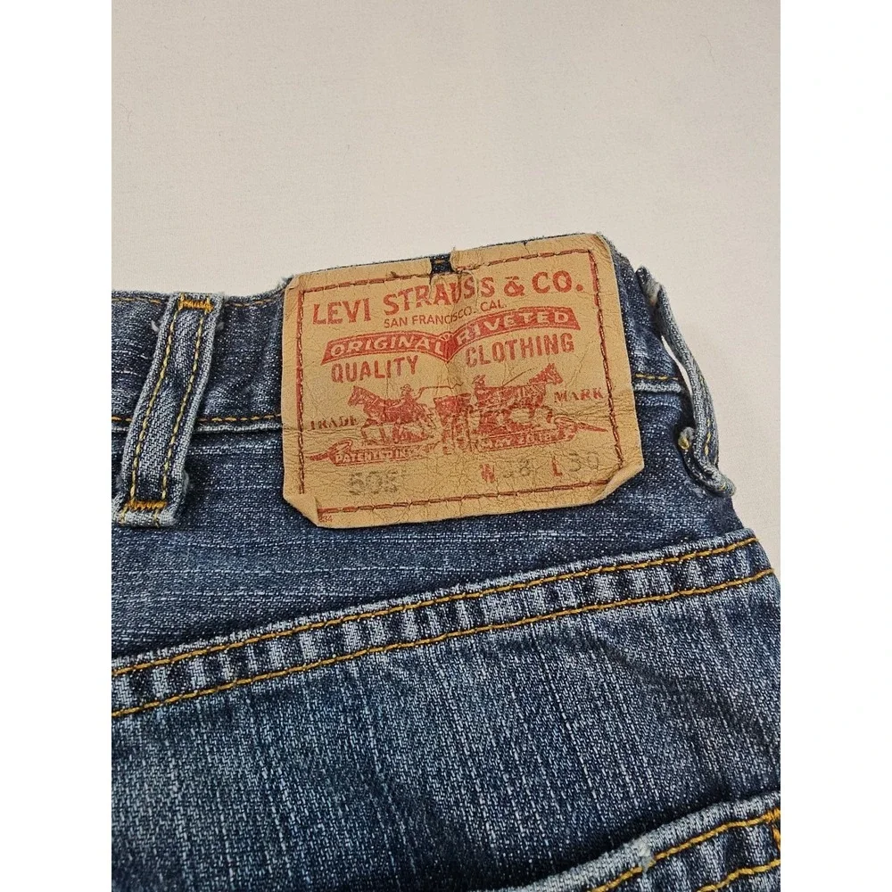 Levi's 505 Jeans Mens Size 38x30 Regular Fit Straight Leg